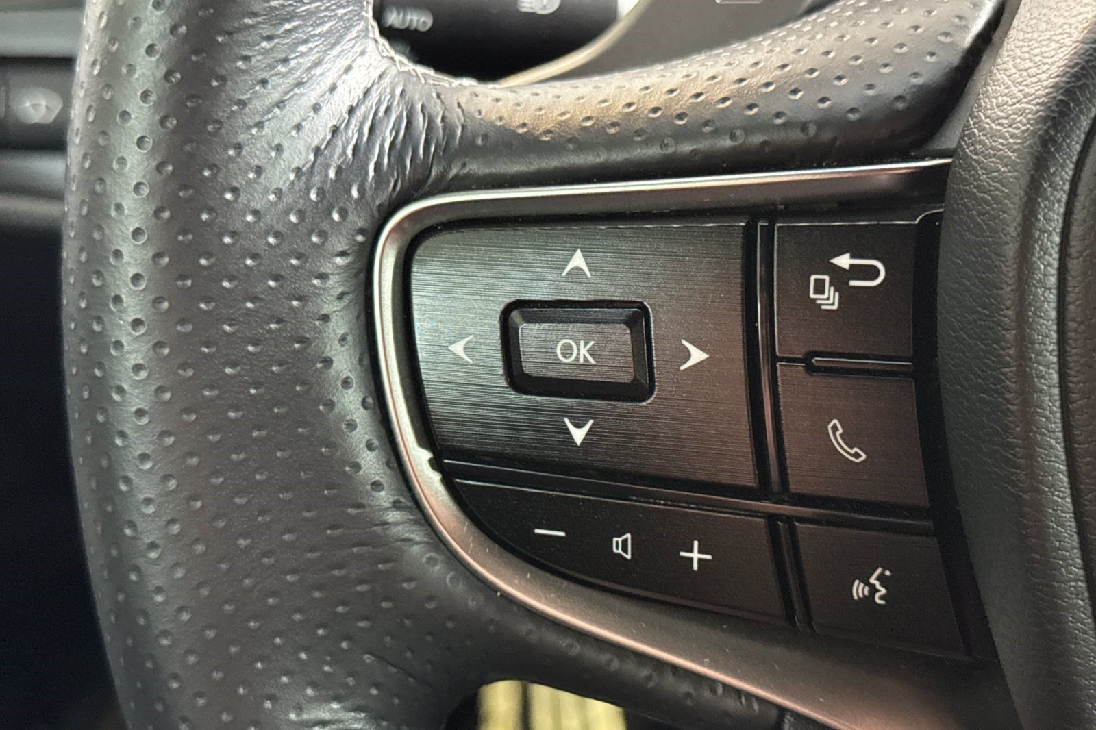 Certified 2022 Lexus ES 350 F Sport FWD image 31