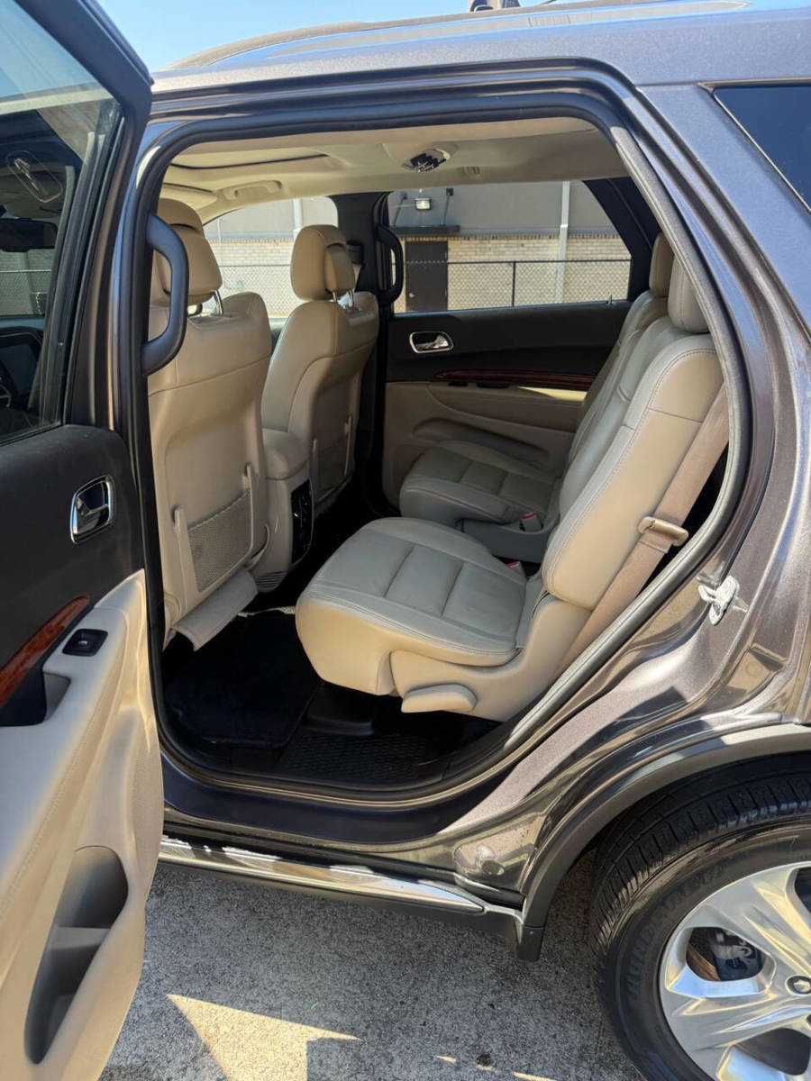 Used 2014 Dodge Durango Limited RWD image 3