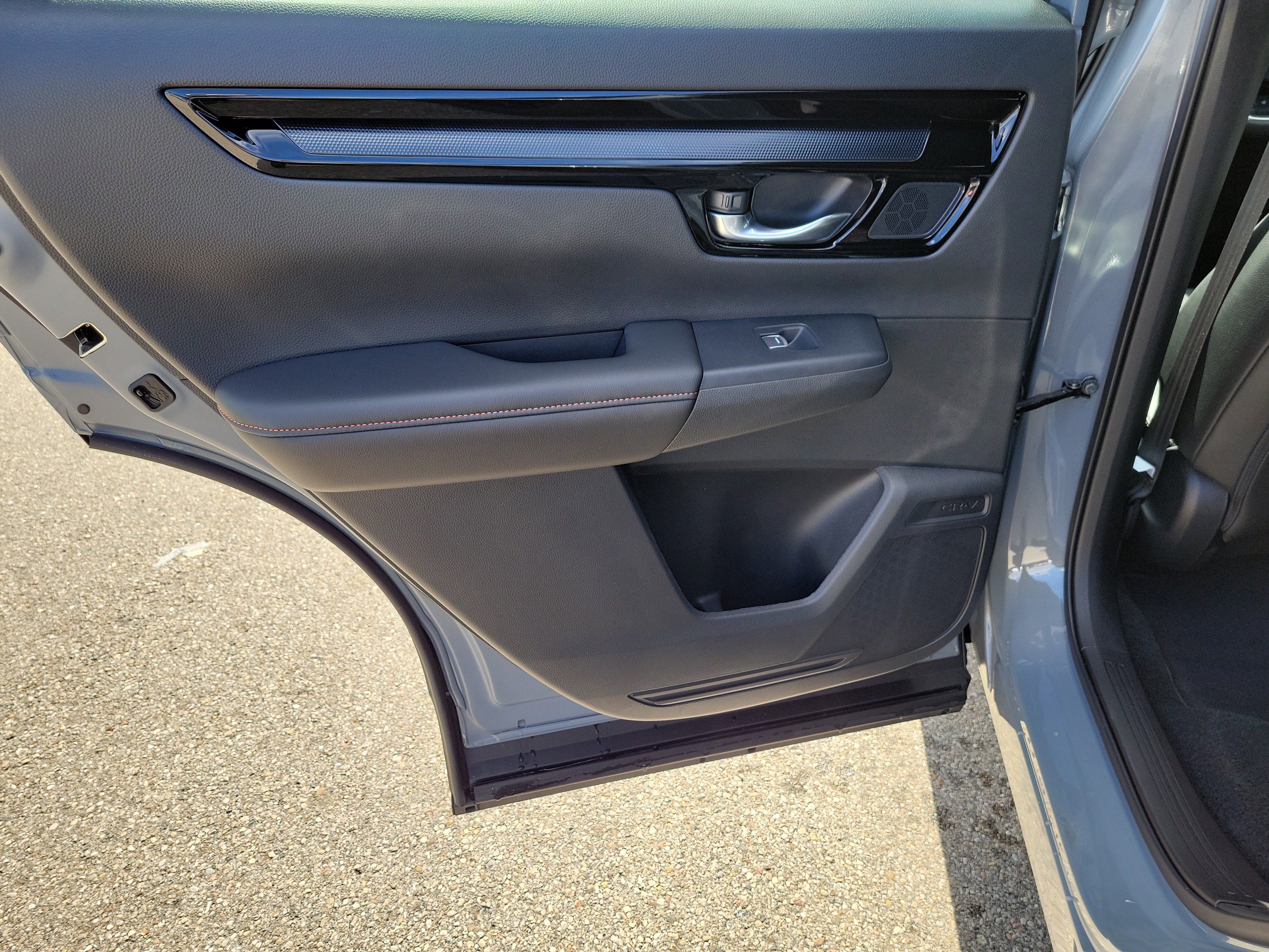 Used 2026 Honda CR-V Sport Touring image 15