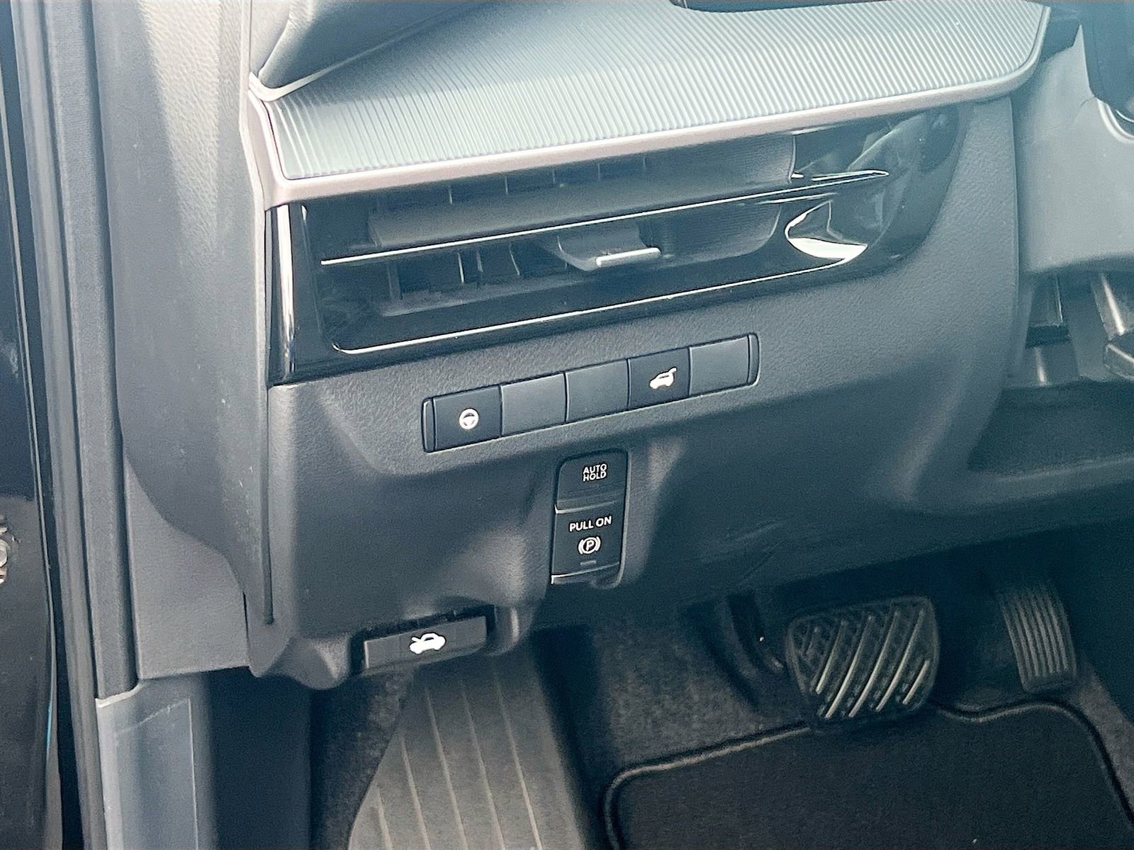 New 2026 Nissan Murano SV image 10