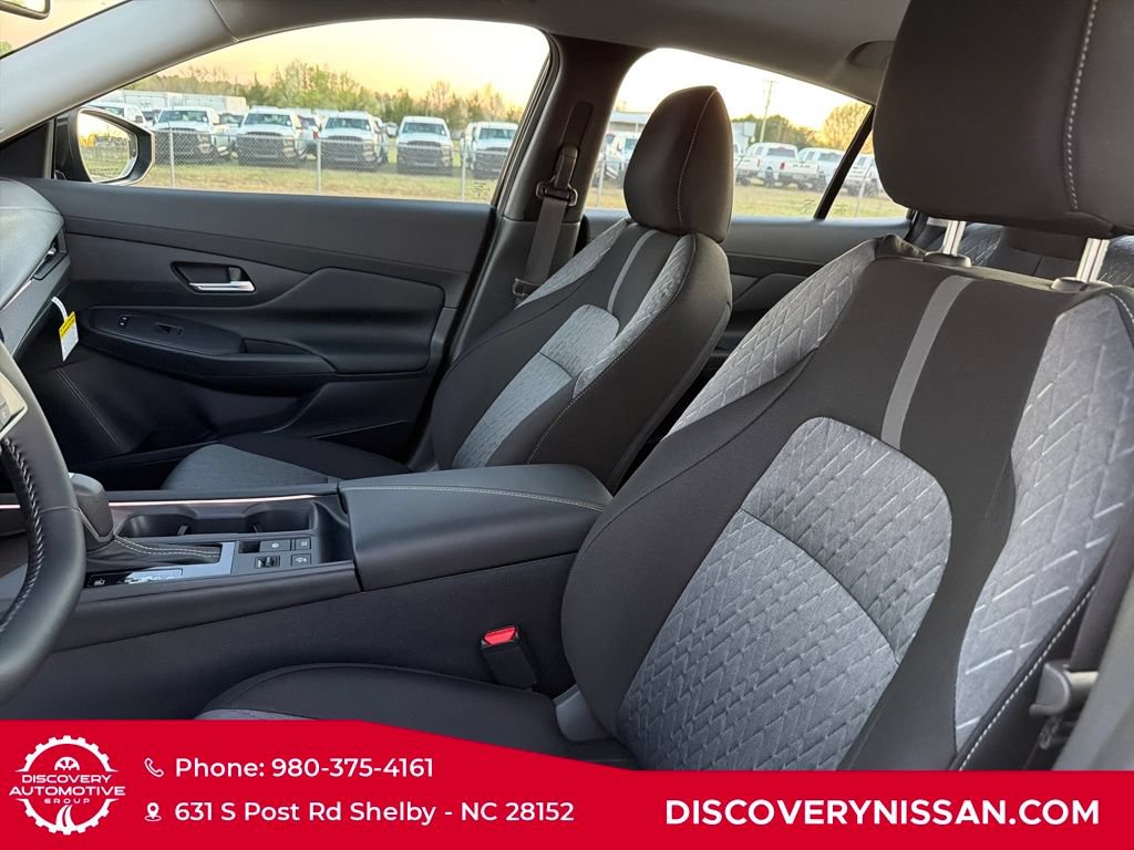 New 2026 Nissan Sentra SV w/ SV Convenience Package FWD image 14
