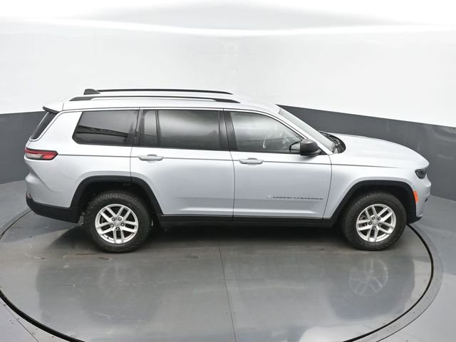 Used 2022 Jeep Grand Cherokee L Laredo w/ Luxury Tech Group I AWD/4WD image 43