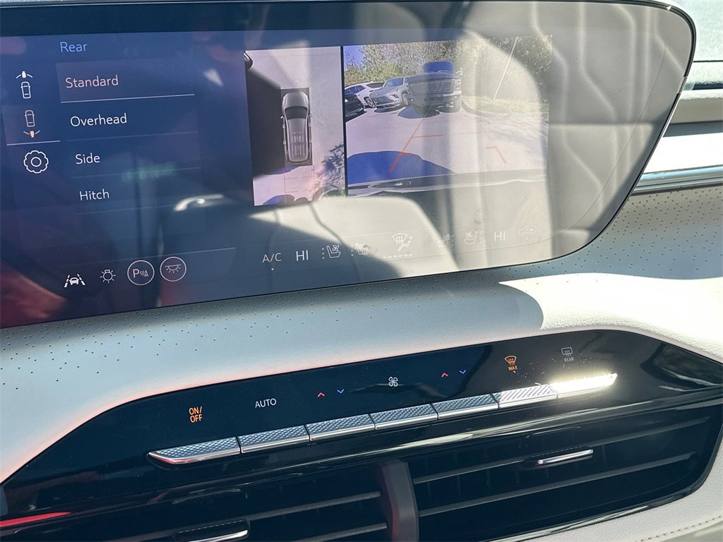 New 2026 Buick Enclave Avenir w/ Super Cruise Package image 30