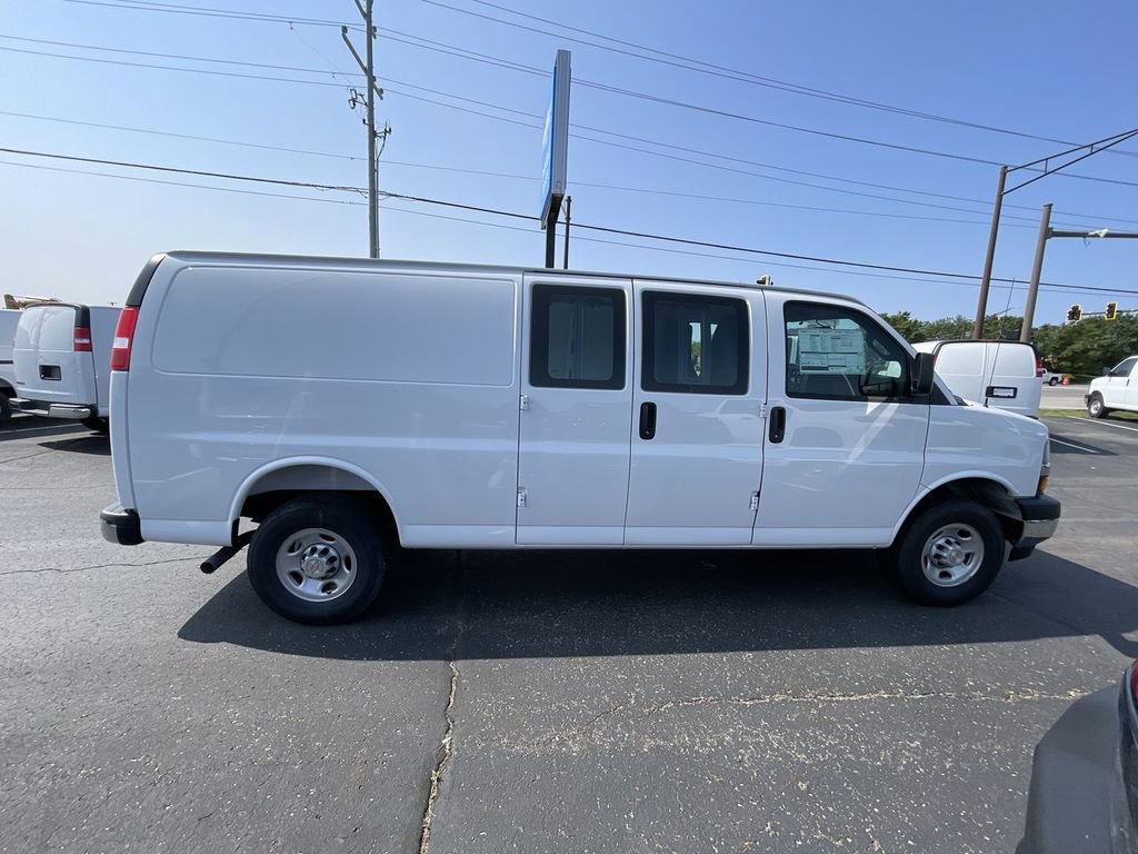 New 2025 Chevrolet Express 3500 Extended w/ Driver Convenience Package RWD image 5
