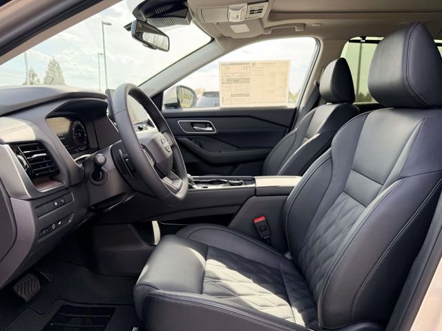 New 2026 Nissan Rogue Platinum w/ Platinum Premium Package image 16