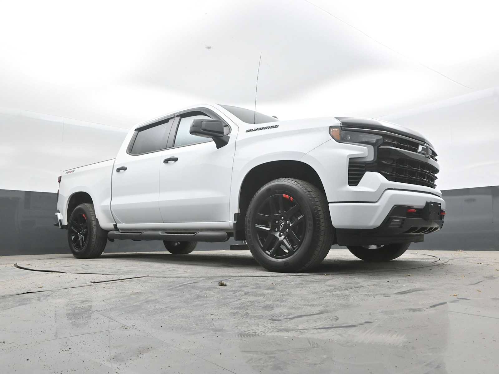 Used 2023 Chevrolet Silverado 1500 RST w/ Redline Edition AWD/4WD image 48