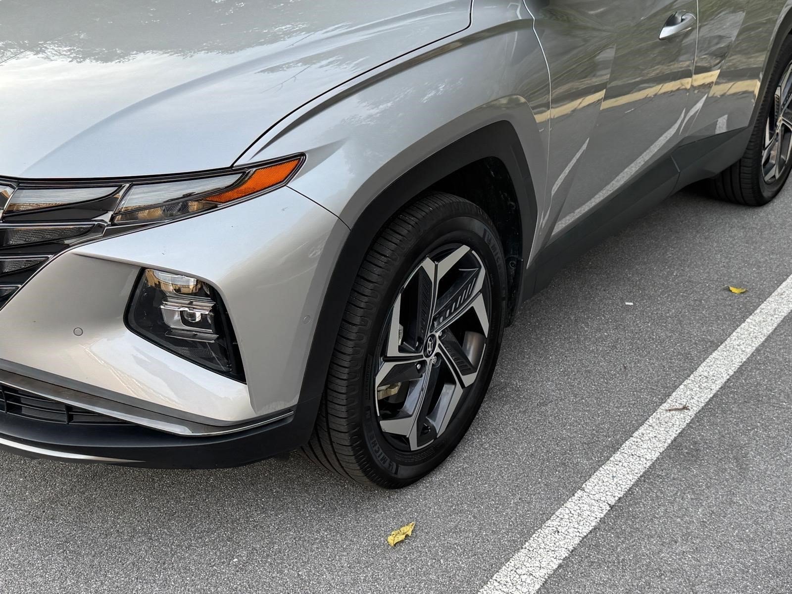 Used 2024 Hyundai Tucson Limited AWD/4WD image 4