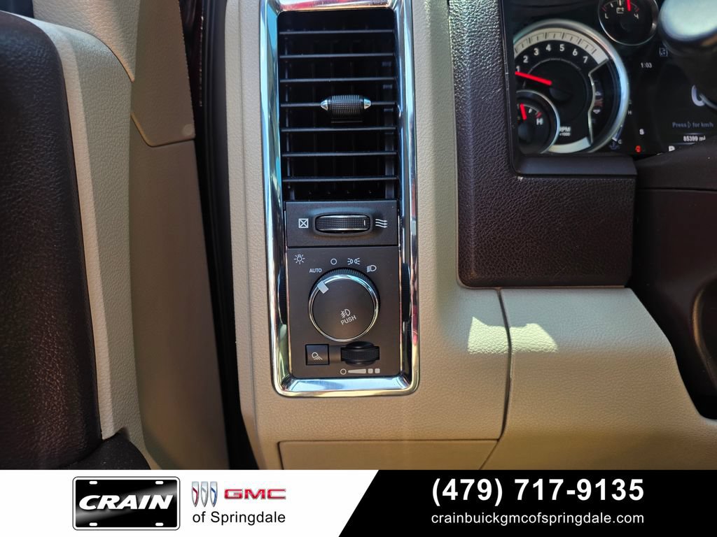 Used 2017 RAM 1500 Laramie w/ Convenience Group AWD/4WD image 12