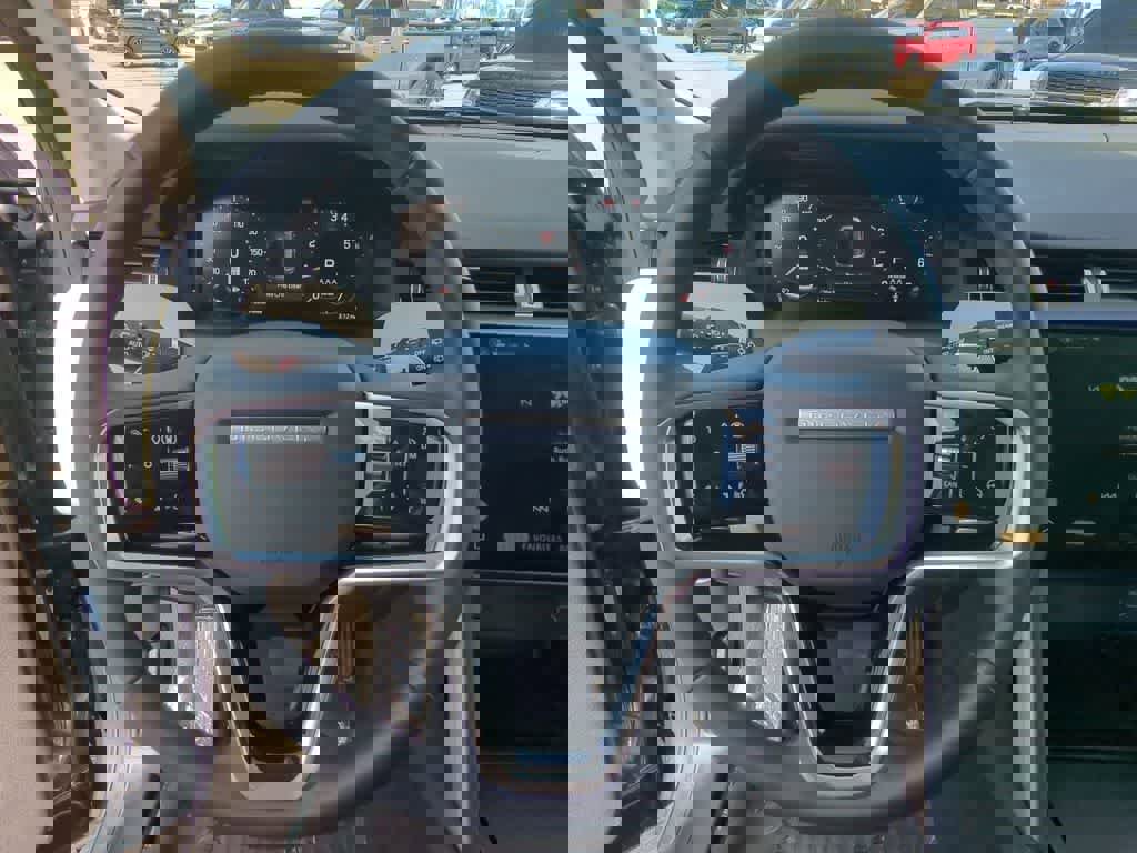 Used 2024 Land Rover Discovery Sport S image 21