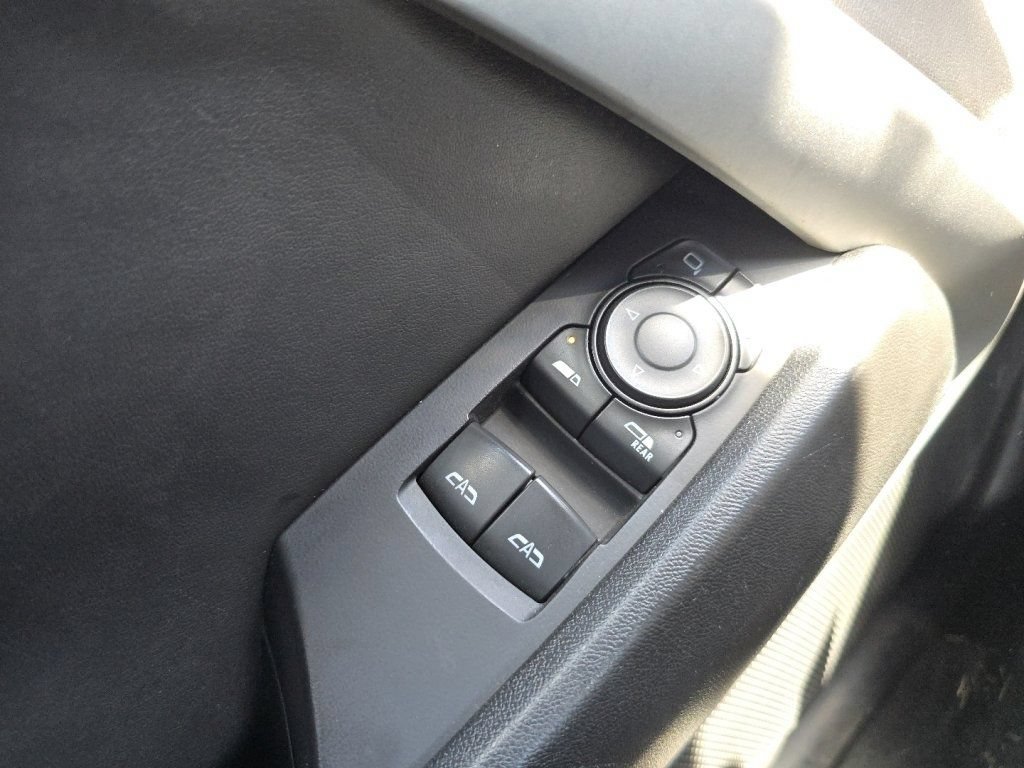 Used 2018 Chevrolet Camaro SS RWD image 23