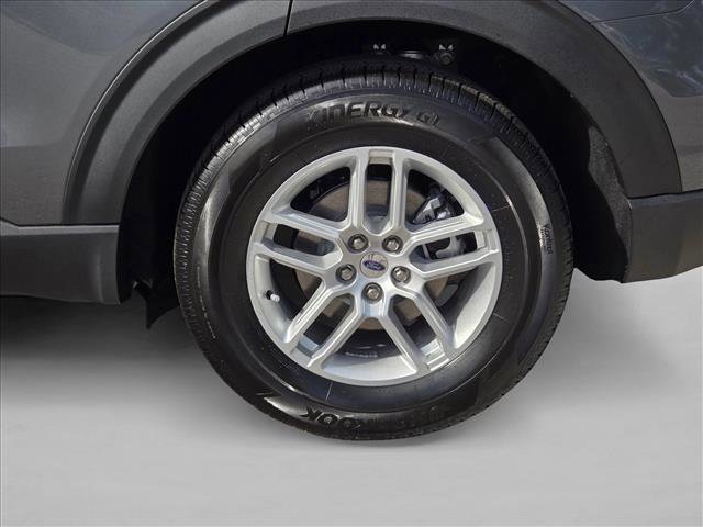 New 2026 Ford Explorer Active w/ Active Comfort Package image 9