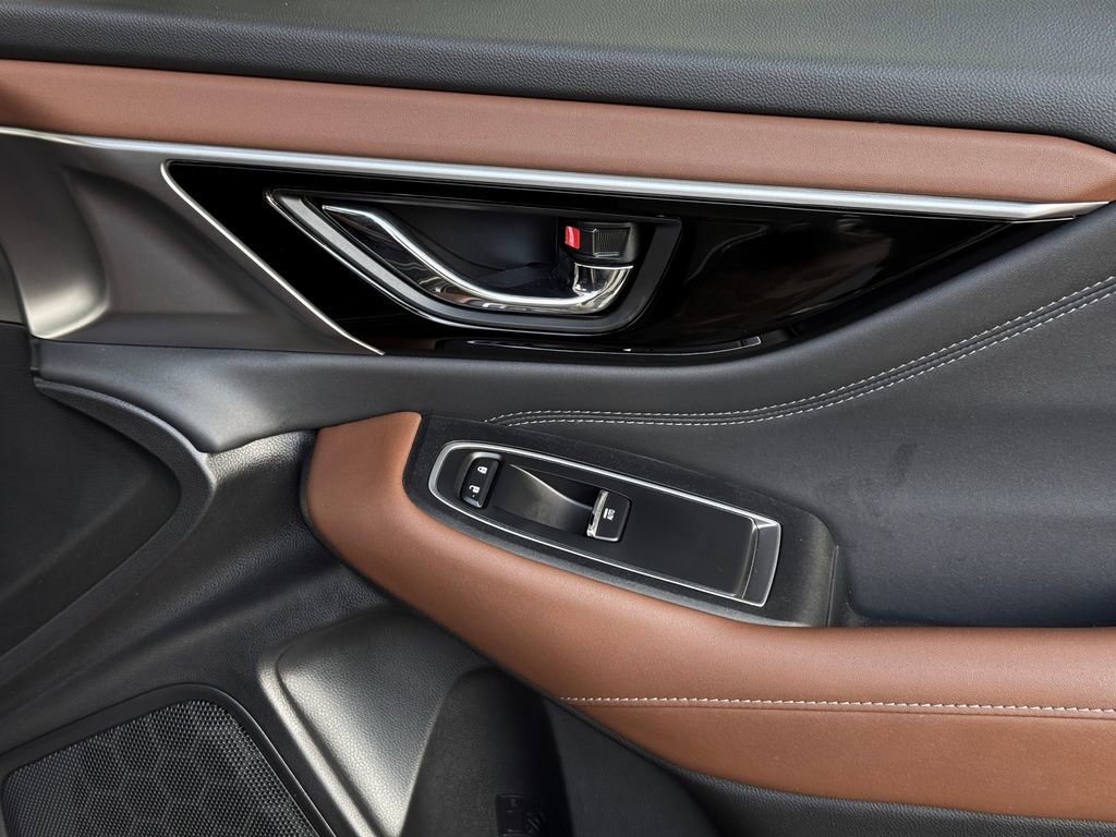 Used 2022 Subaru Outback Touring XT w/ Popular Package #2 image 26