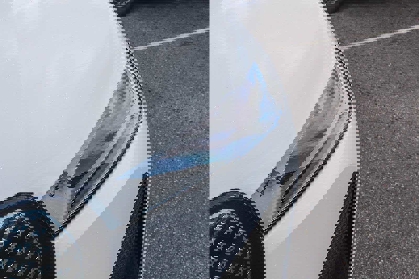 Used 2025 BMW iX xDrive50 image 10