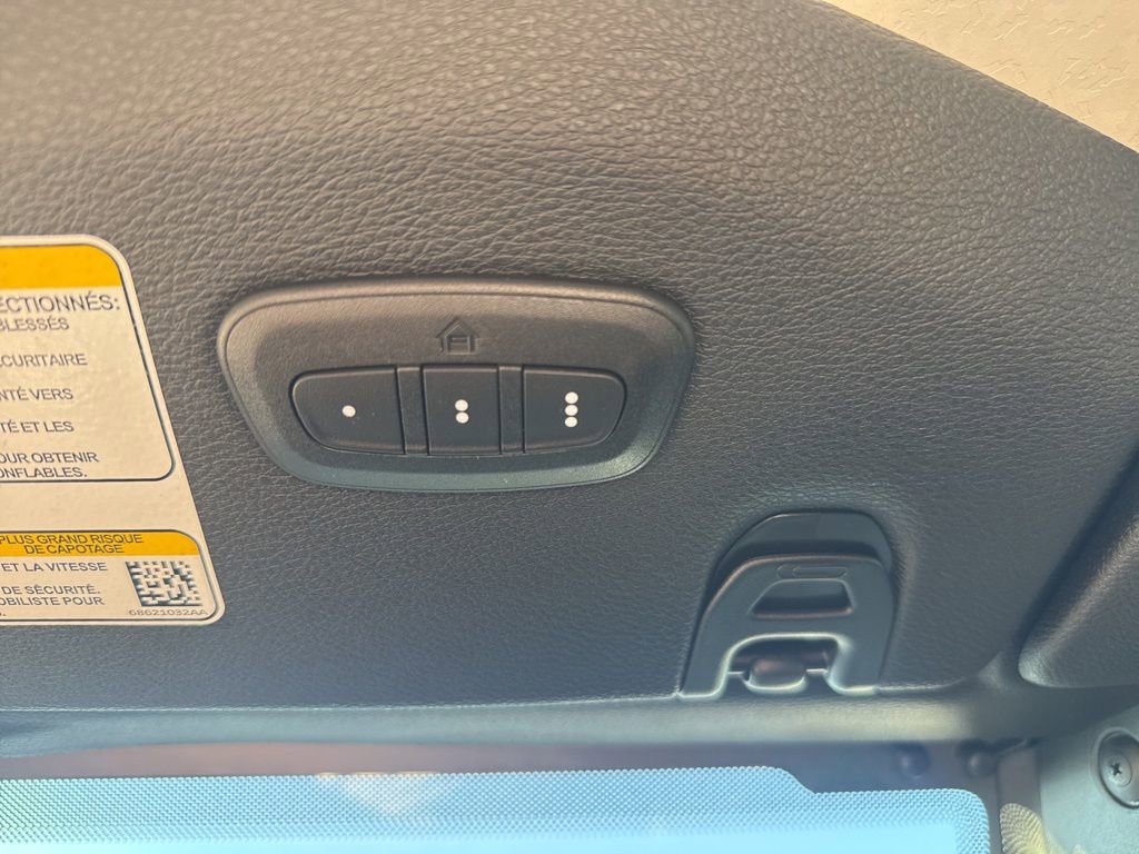 Certified 2025 Jeep Wrangler Willys 4xe image 25