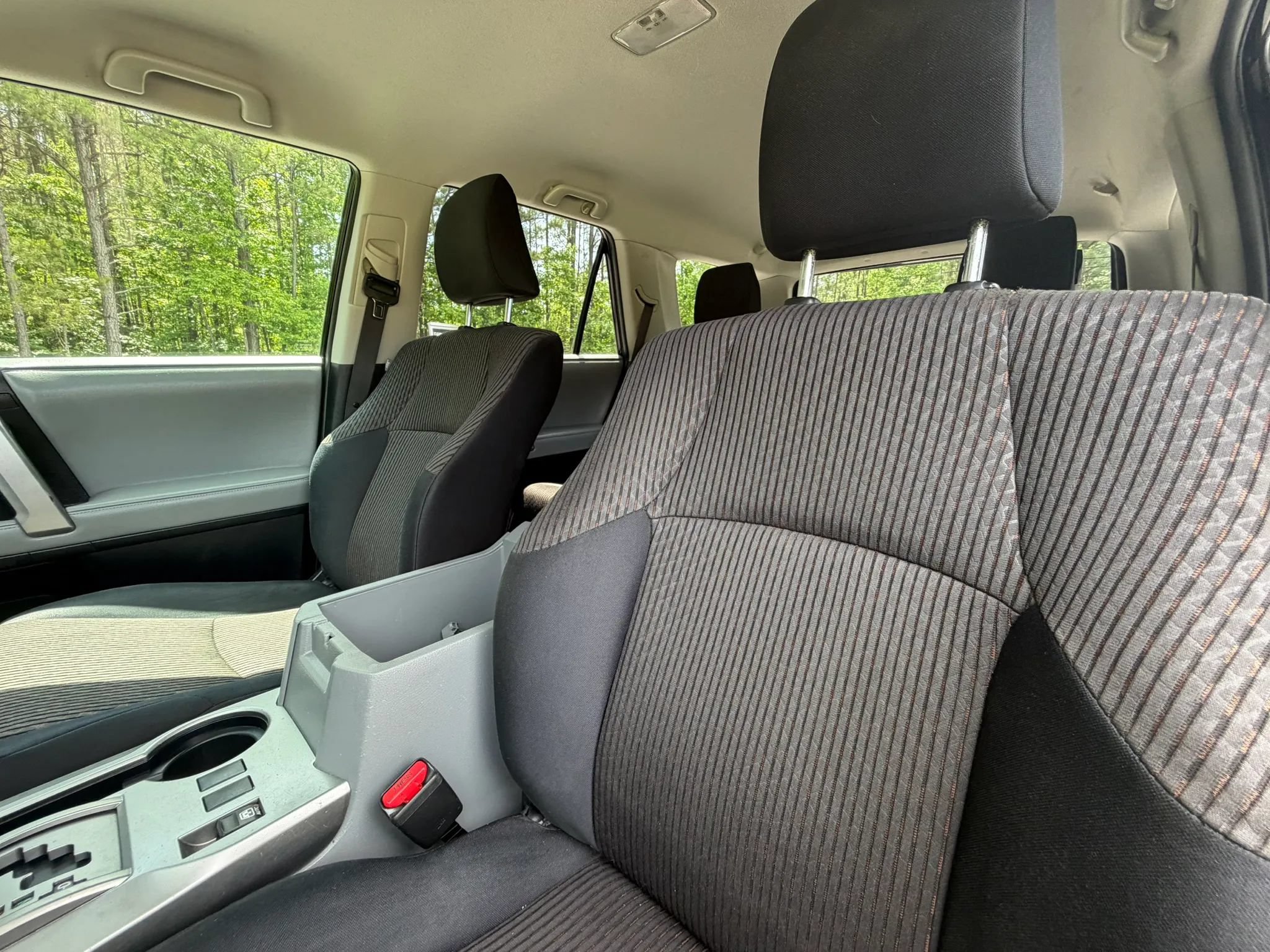 Used 2011 Toyota 4Runner SR5 RWD image 13