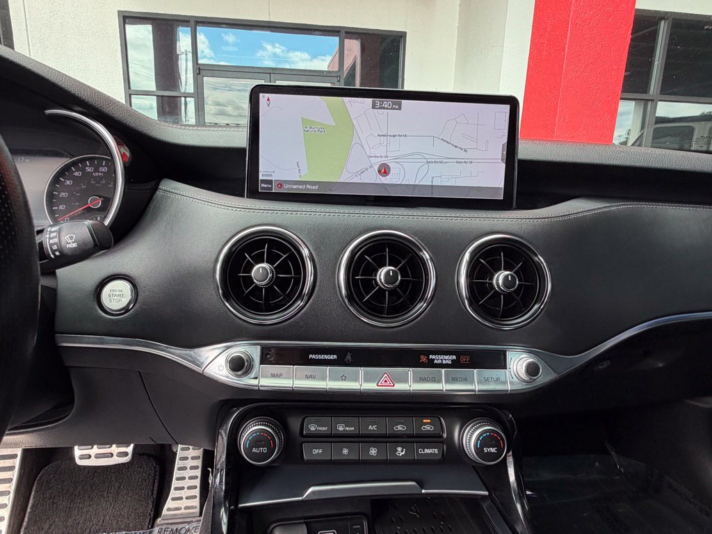 Used 2023 Kia Stinger GT2 image 17
