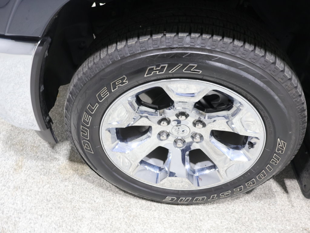 Certified 2025 RAM 1500 Big Horn AWD/4WD image 10