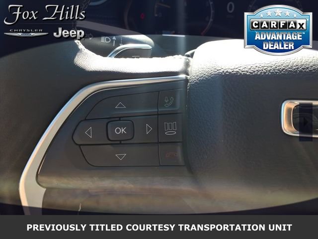 New 2025 Jeep Grand Cherokee Limited w/ Black Appearance Package image 16