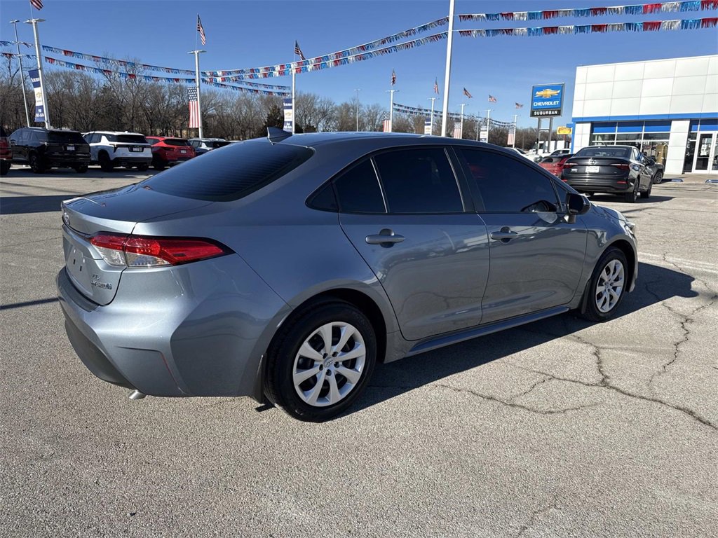 Used 2024 Toyota Corolla LE image 6