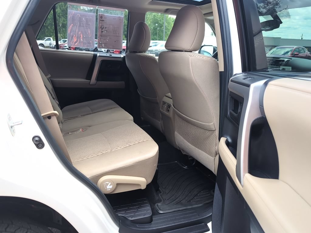 Used 2013 Toyota 4Runner SR5 w/ Convenience Pkg AWD/4WD image 6