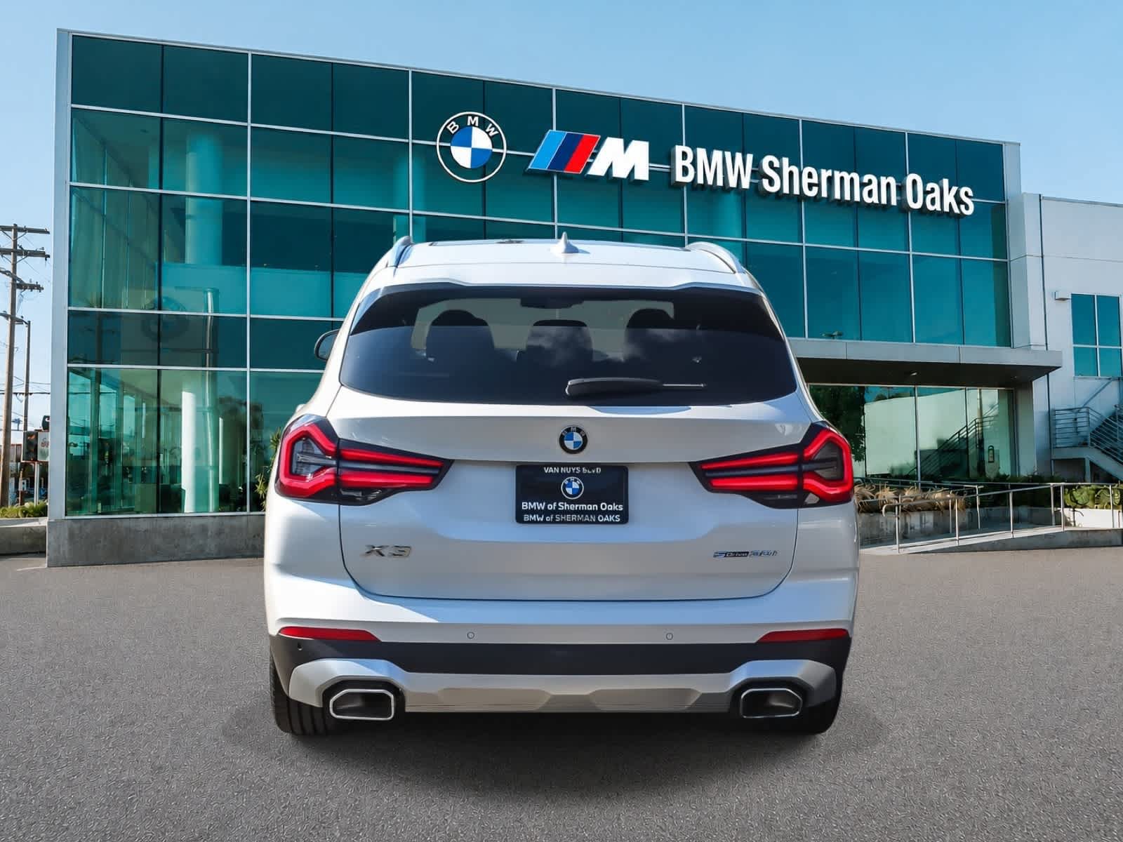 Used 2024 BMW X3 sDrive30i w/ Convenience Package RWD image 5