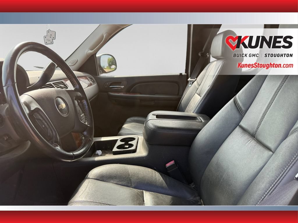 Used 2008 Chevrolet Silverado 1500 LTZ w/ Safety Package AWD/4WD image 15
