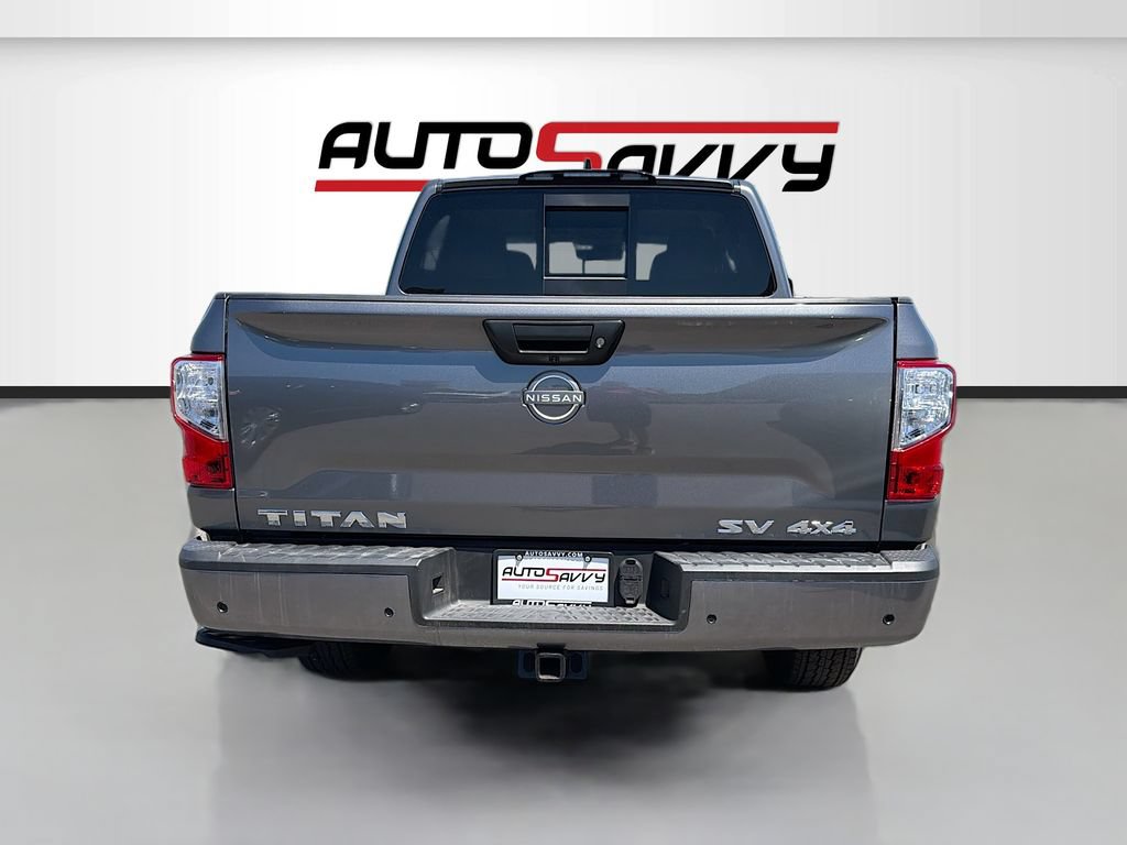Used 2024 Nissan Titan SV w/ SV Convenience Package AWD/4WD image 6