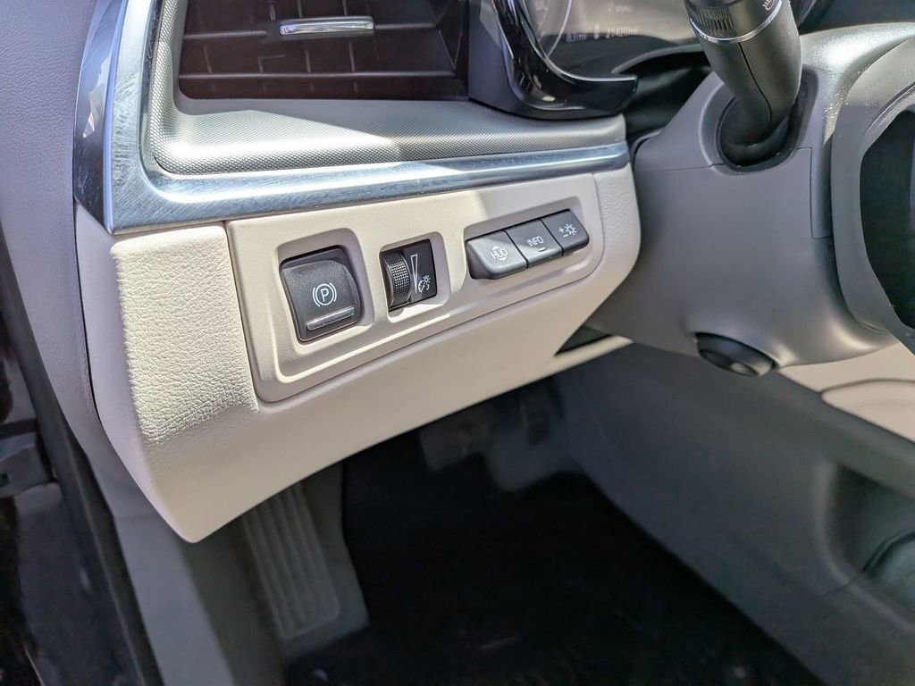 Certified 2023 Cadillac XT5 Premium Luxury w/ Technology Package image 14