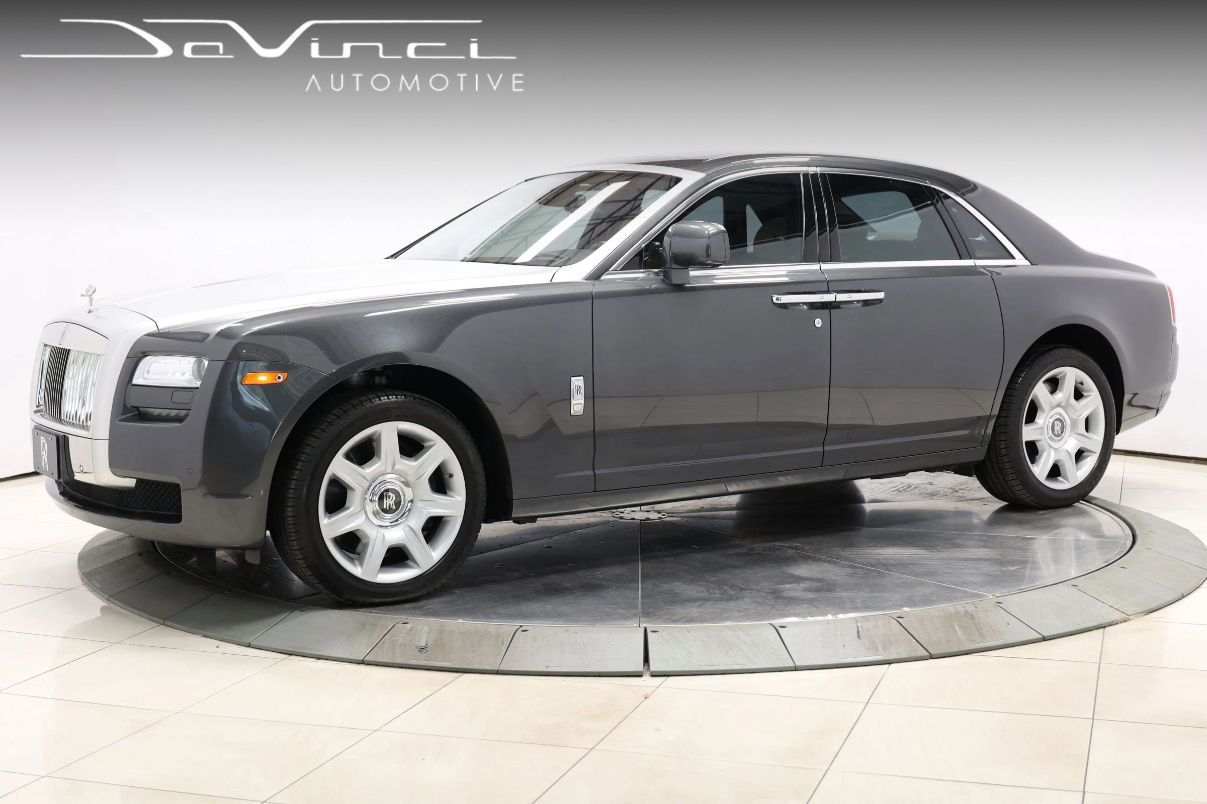 Used 2011 Rolls-Royce Ghost image 1