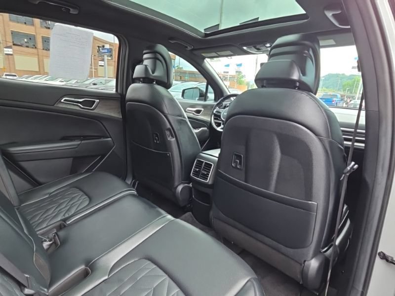 Used 2023 Kia Sportage X-Line w/ X-Line Premium Package AWD/4WD image 17