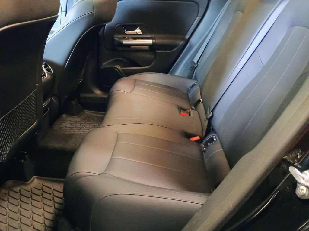 Used 2023 Mercedes-Benz GLA 250 4MATIC image 18