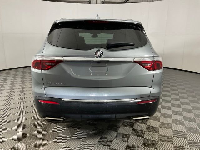 Used 2024 Buick Enclave Essence image 5