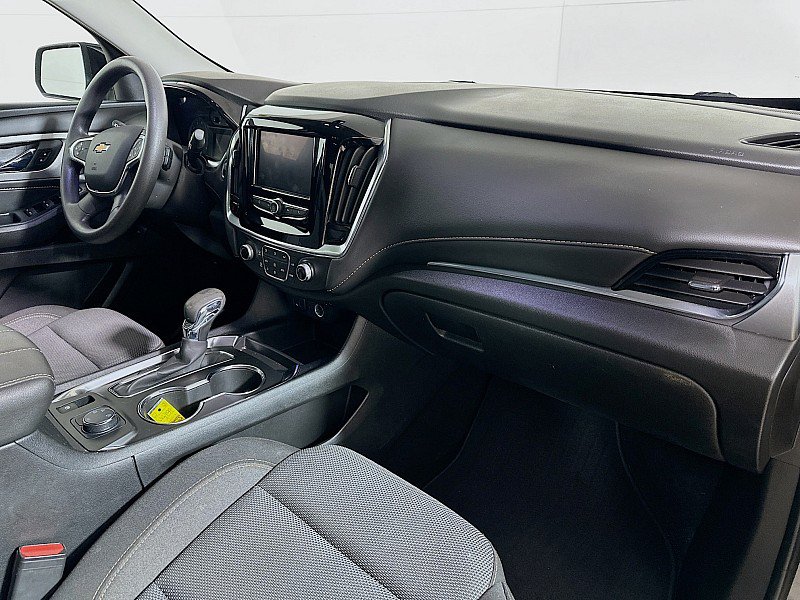 Used 2021 Chevrolet Traverse LS AWD/4WD image 28