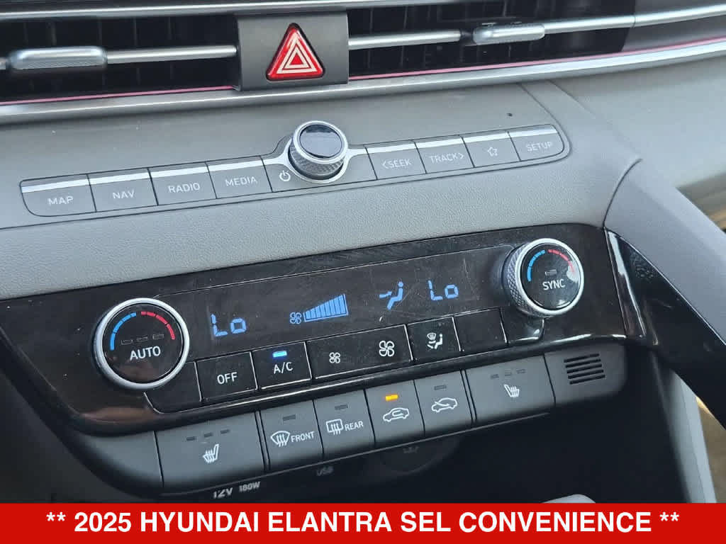 Used 2025 Hyundai Elantra SEL FWD image 30