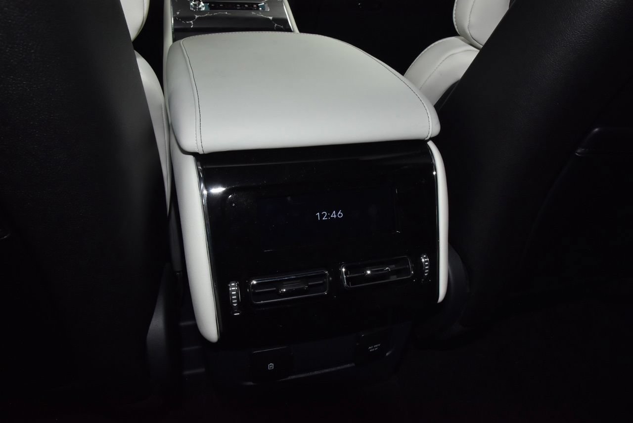 Used 2025 Lincoln Aviator Black Label AWD/4WD image 19