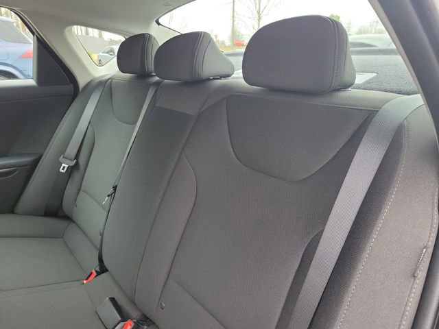 New 2026 Kia K4 LXS image 10