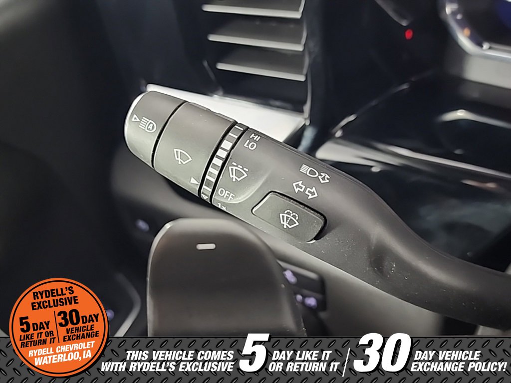 Used 2025 Chevrolet Silverado 1500 LT Trail Boss w/ Convenience Package II image 29