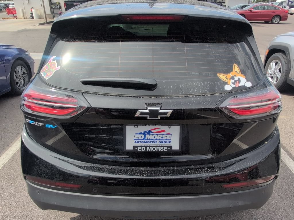 Certified 2023 Chevrolet Bolt LT w/ Infotainment Package FWD image 6