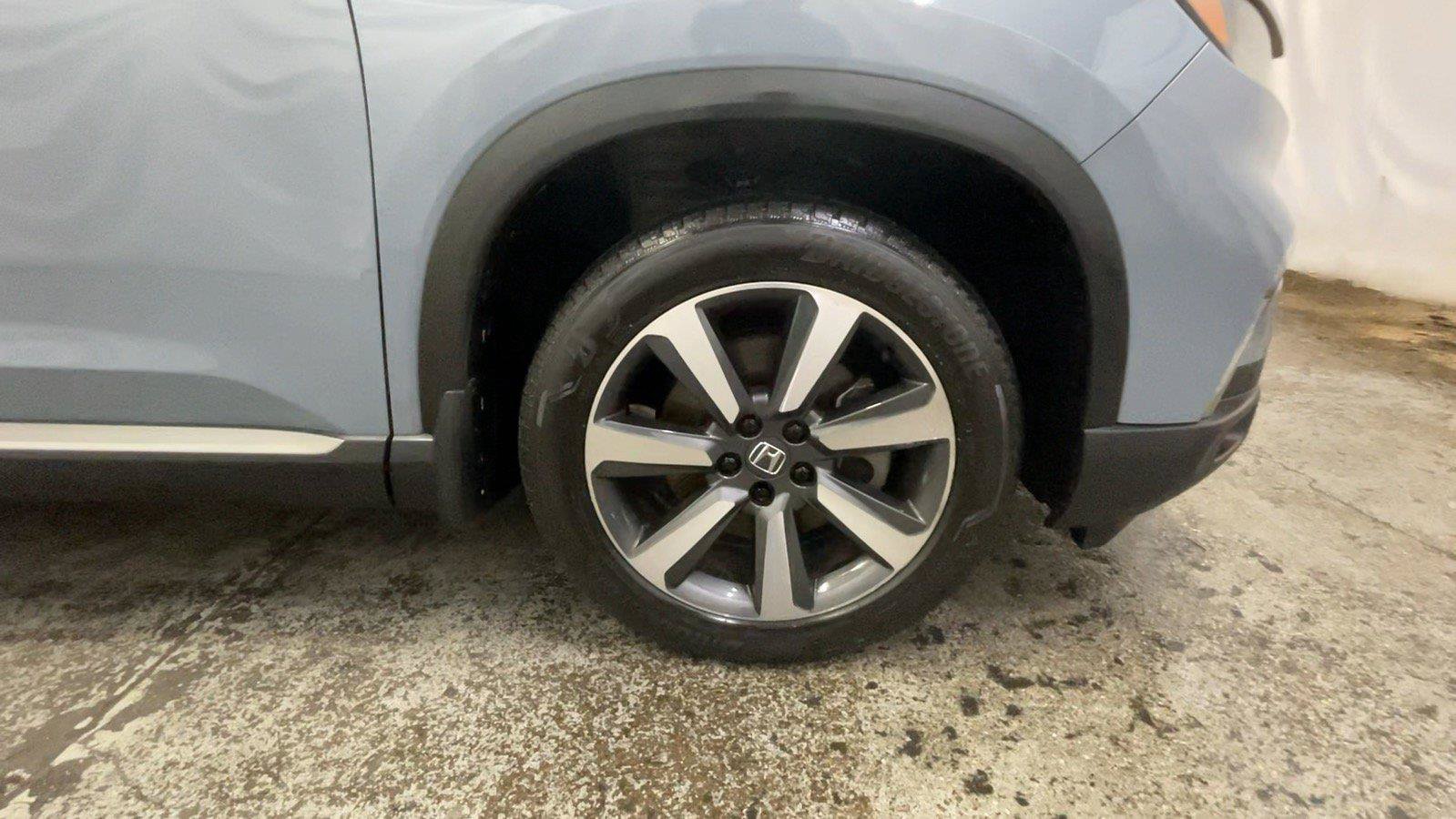 Certified 2023 Honda Pilot Touring image 16