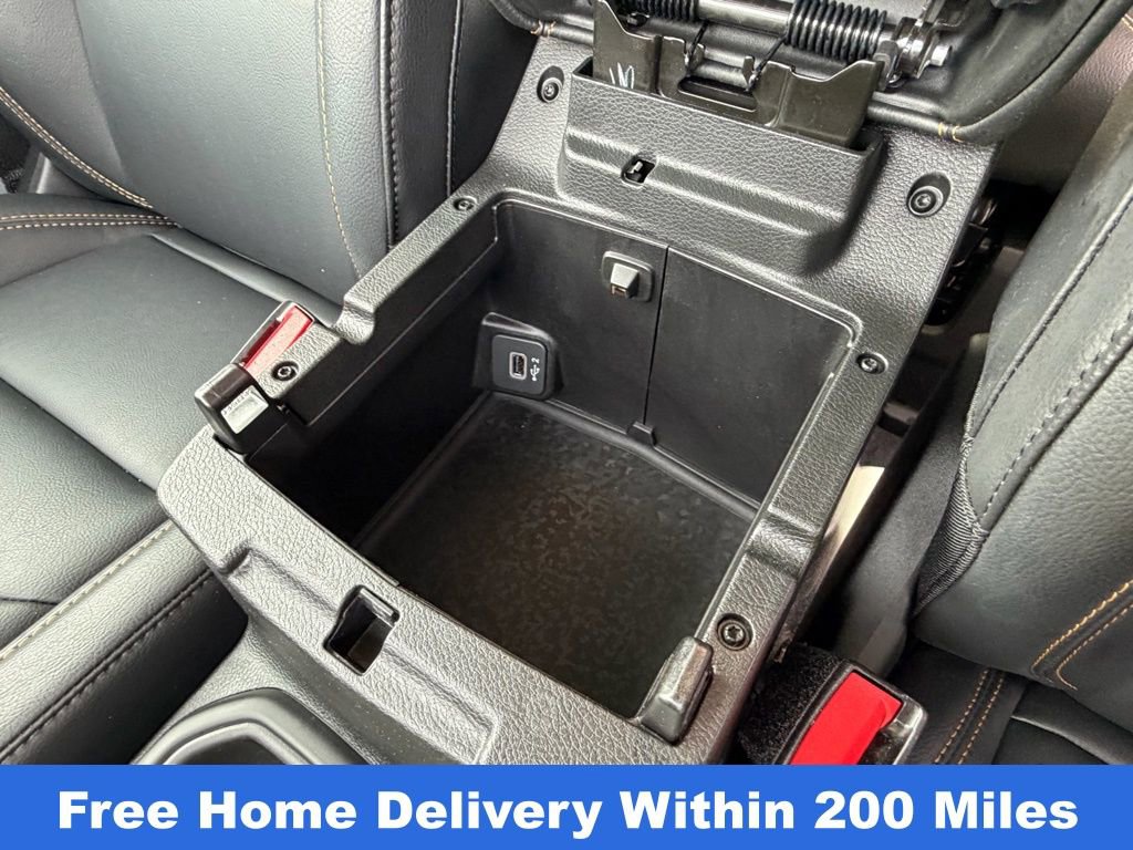 Used 2024 Jeep Wrangler Unlimited Sahara w/ Technology Group image 28