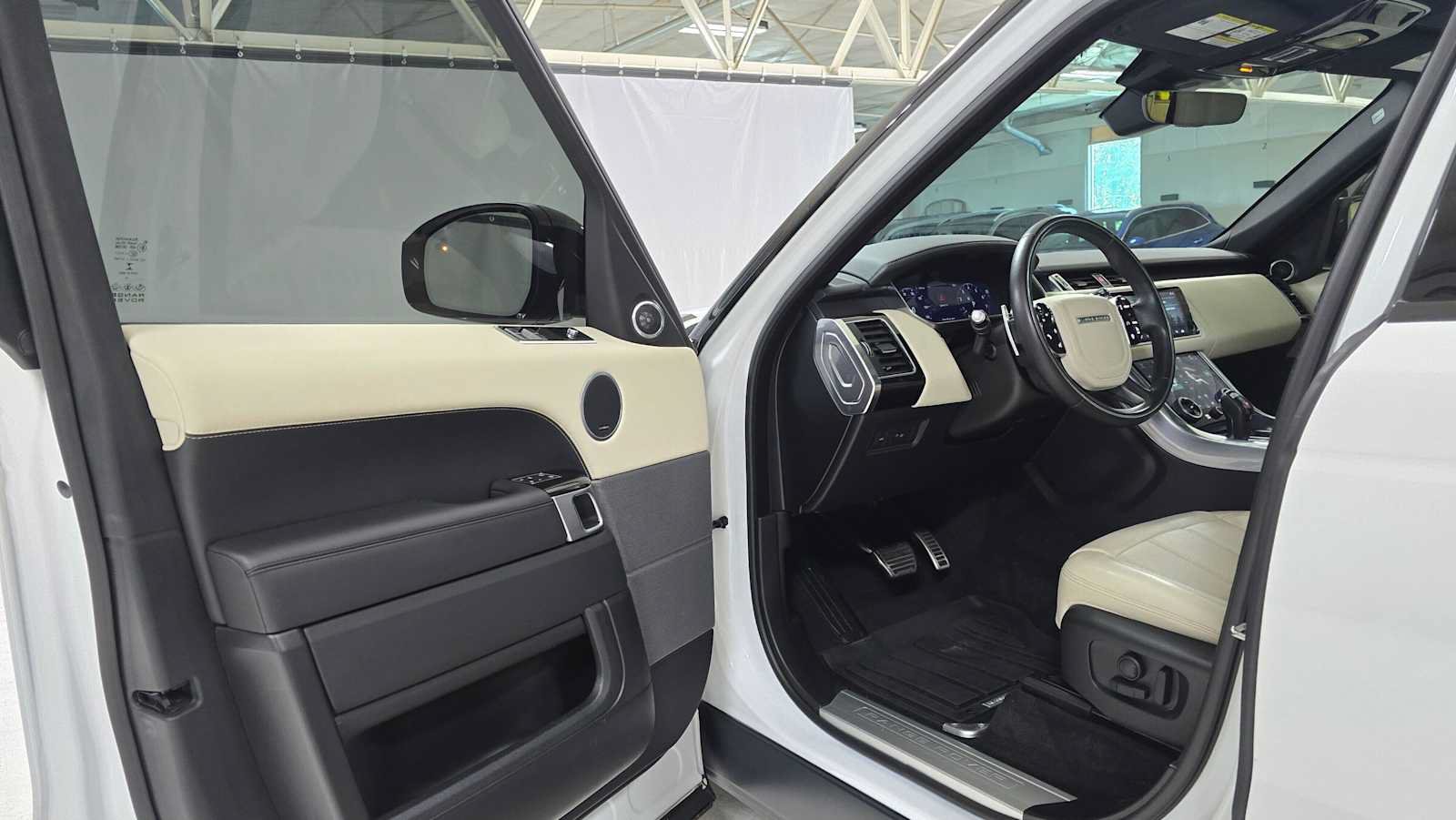 Used 2021 Land Rover Range Rover Sport HSE Silver Edition AWD/4WD image 19