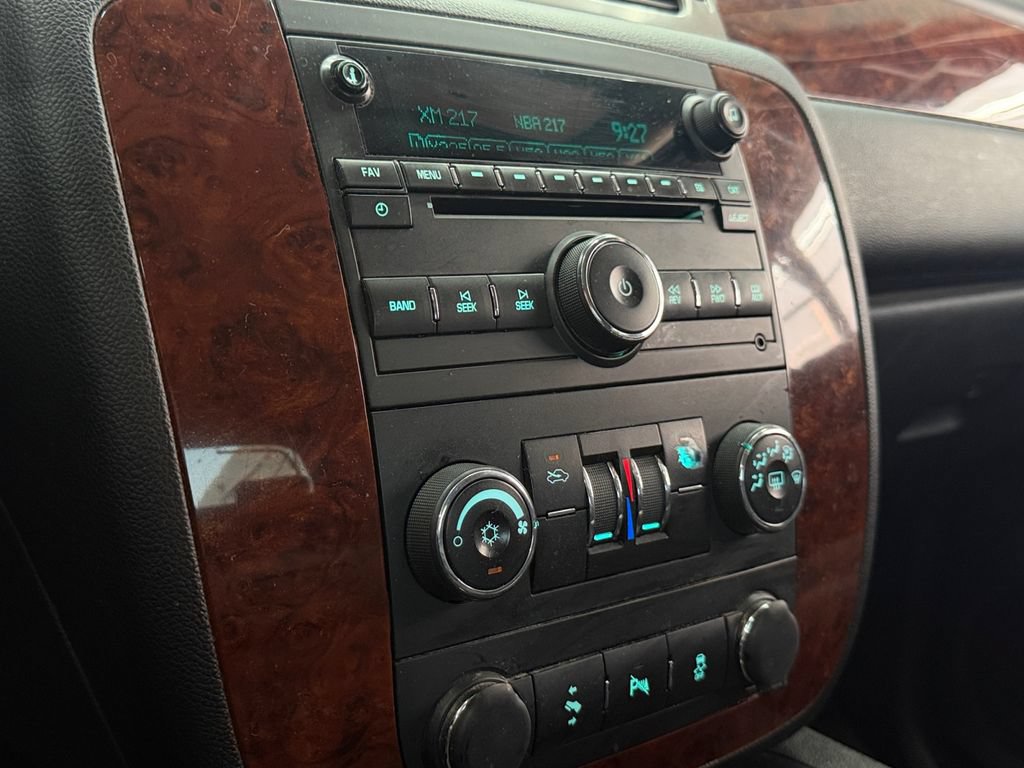 Used 2013 Chevrolet Avalanche LS RWD image 21