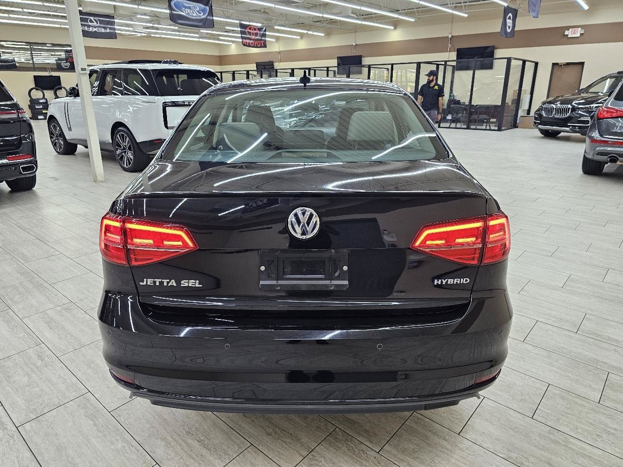 Used 2016 Volkswagen Jetta SEL Premium FWD image 7