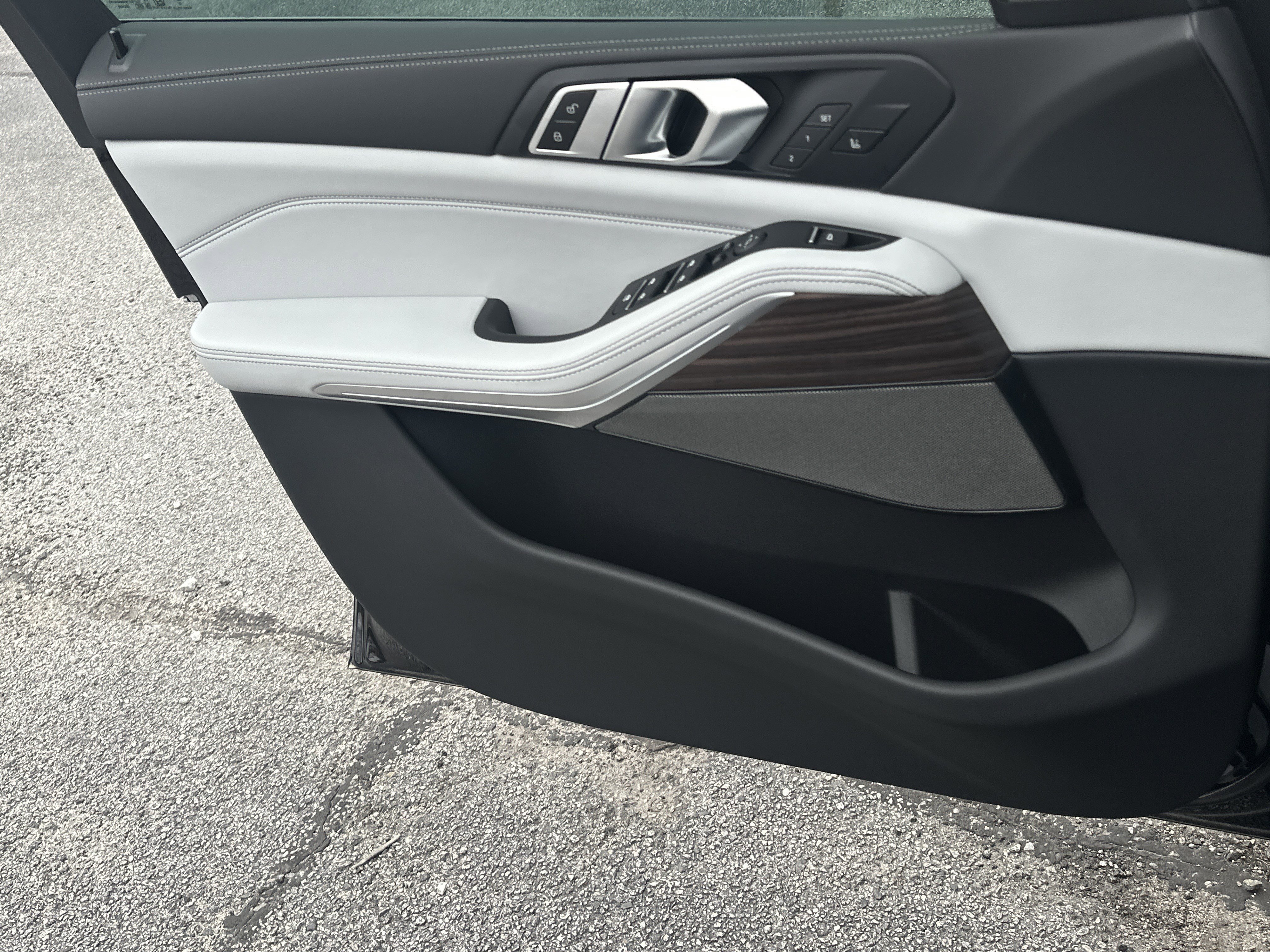 New 2026 BMW X5 sDrive40i w/ M Sport Package RWD image 19