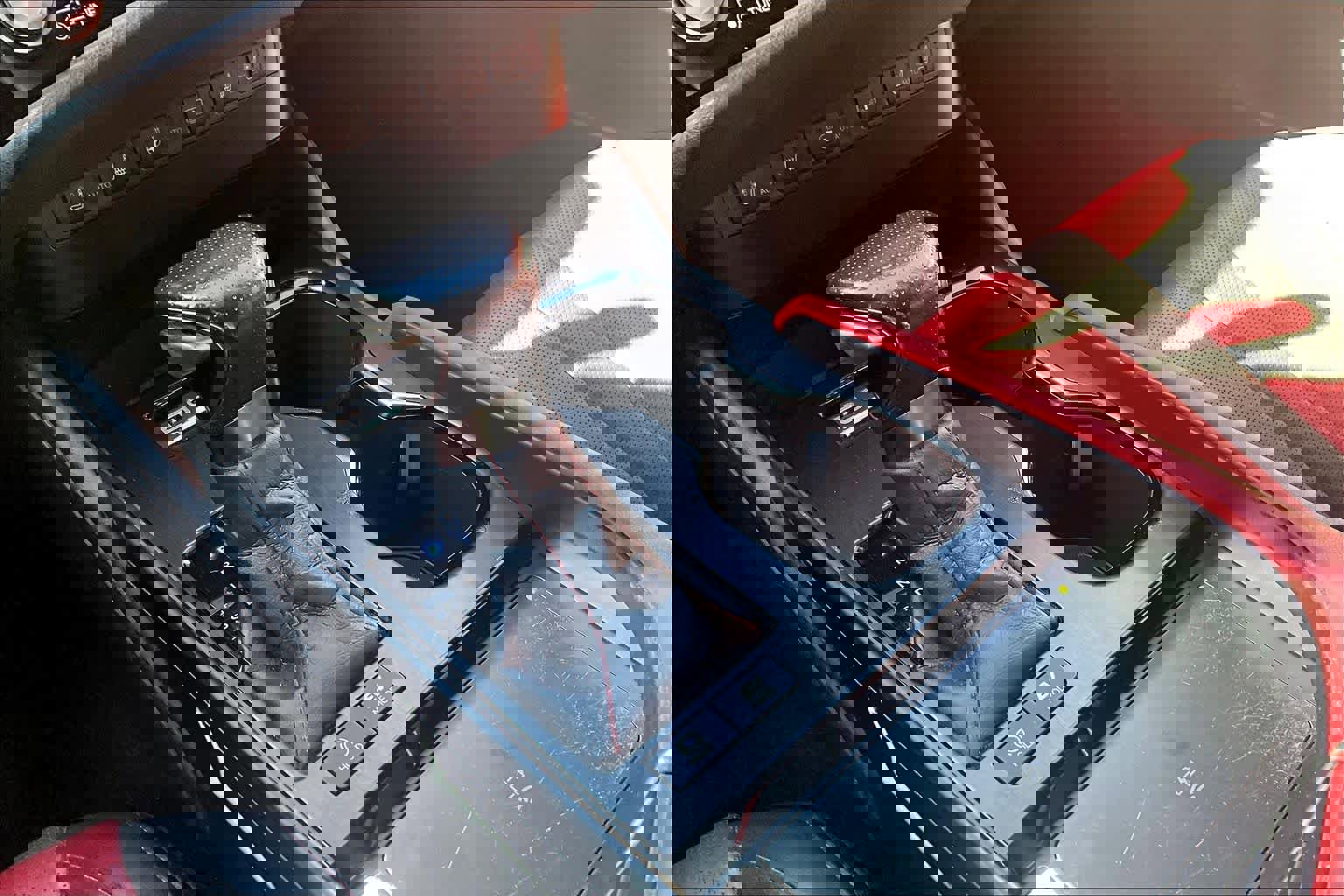 Used 2023 Lexus ES 300h F Sport w/ Accessory Package (Z2) FWD image 16