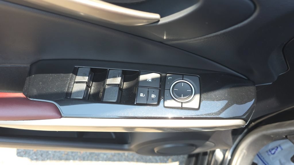 Used 2018 Lexus IS 300 w/ Accessory Package 2 RWD image 11
