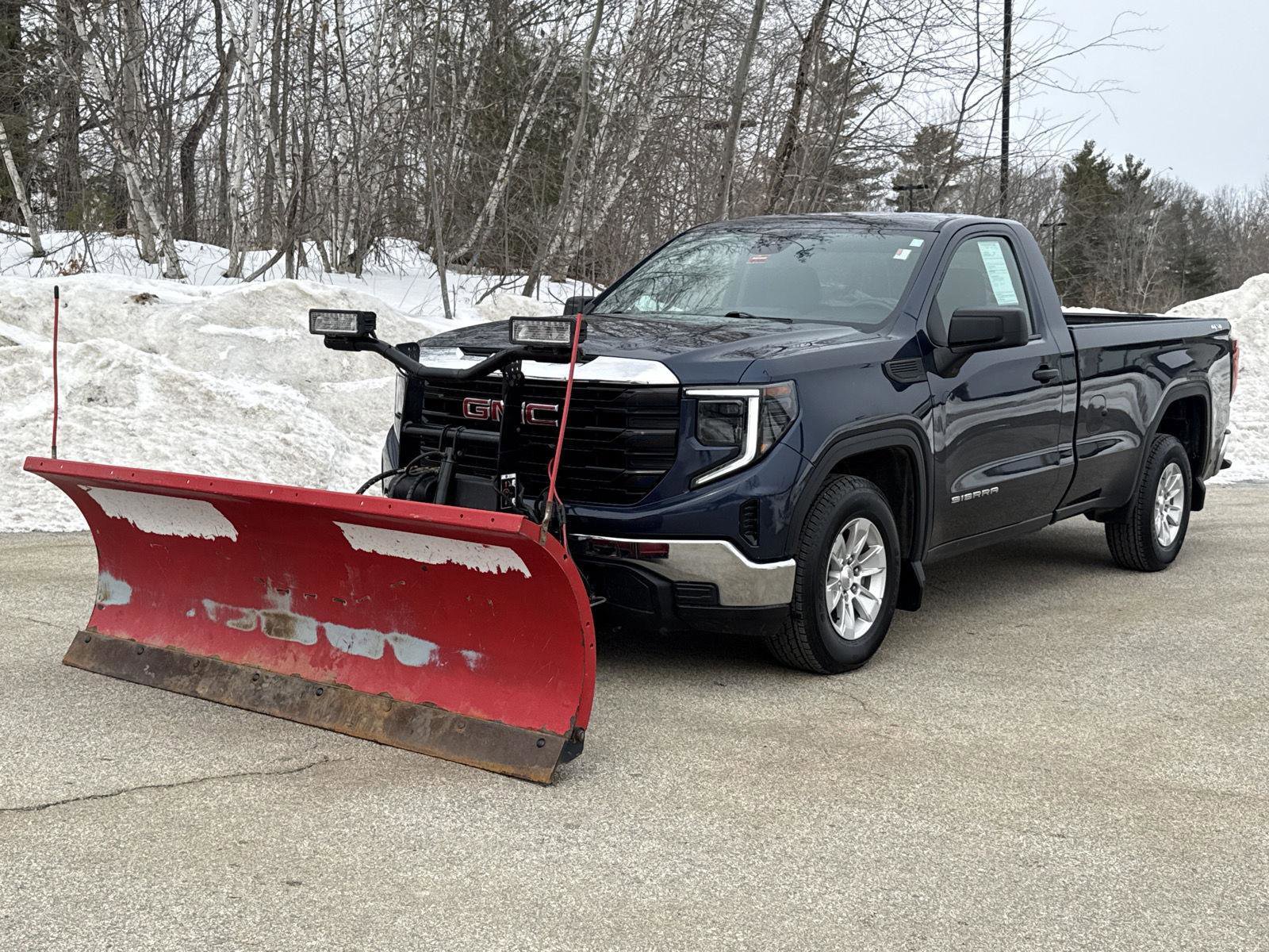 Used 2023 GMC Sierra 1500 Pro w/ Pro Value Package image 1