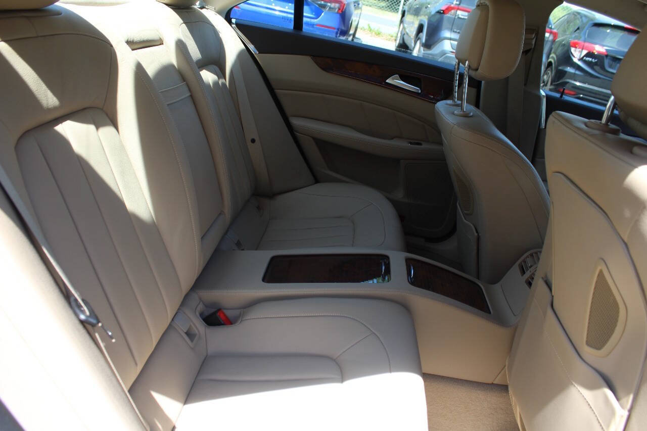 Used 2014 Mercedes-Benz CLS 550 4MATIC image 19