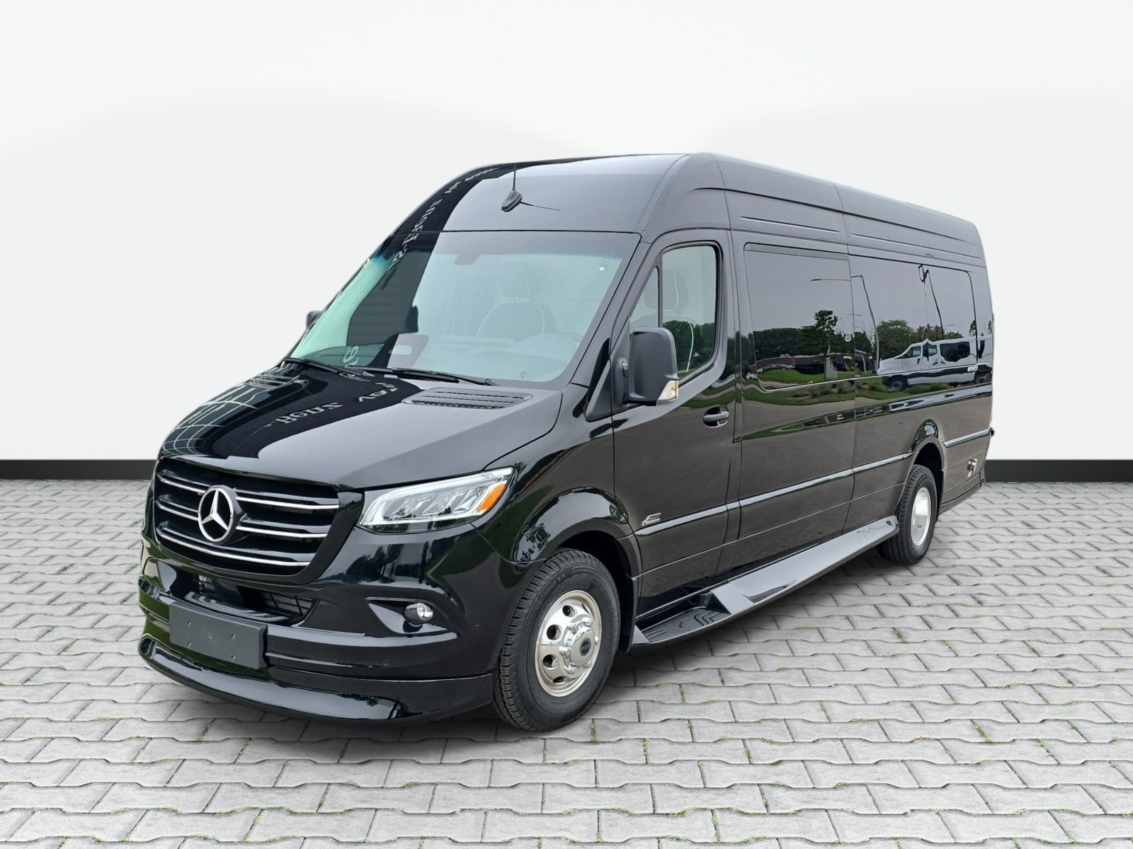 New 2026 Mercedes-Benz Sprinter 3500 image 2