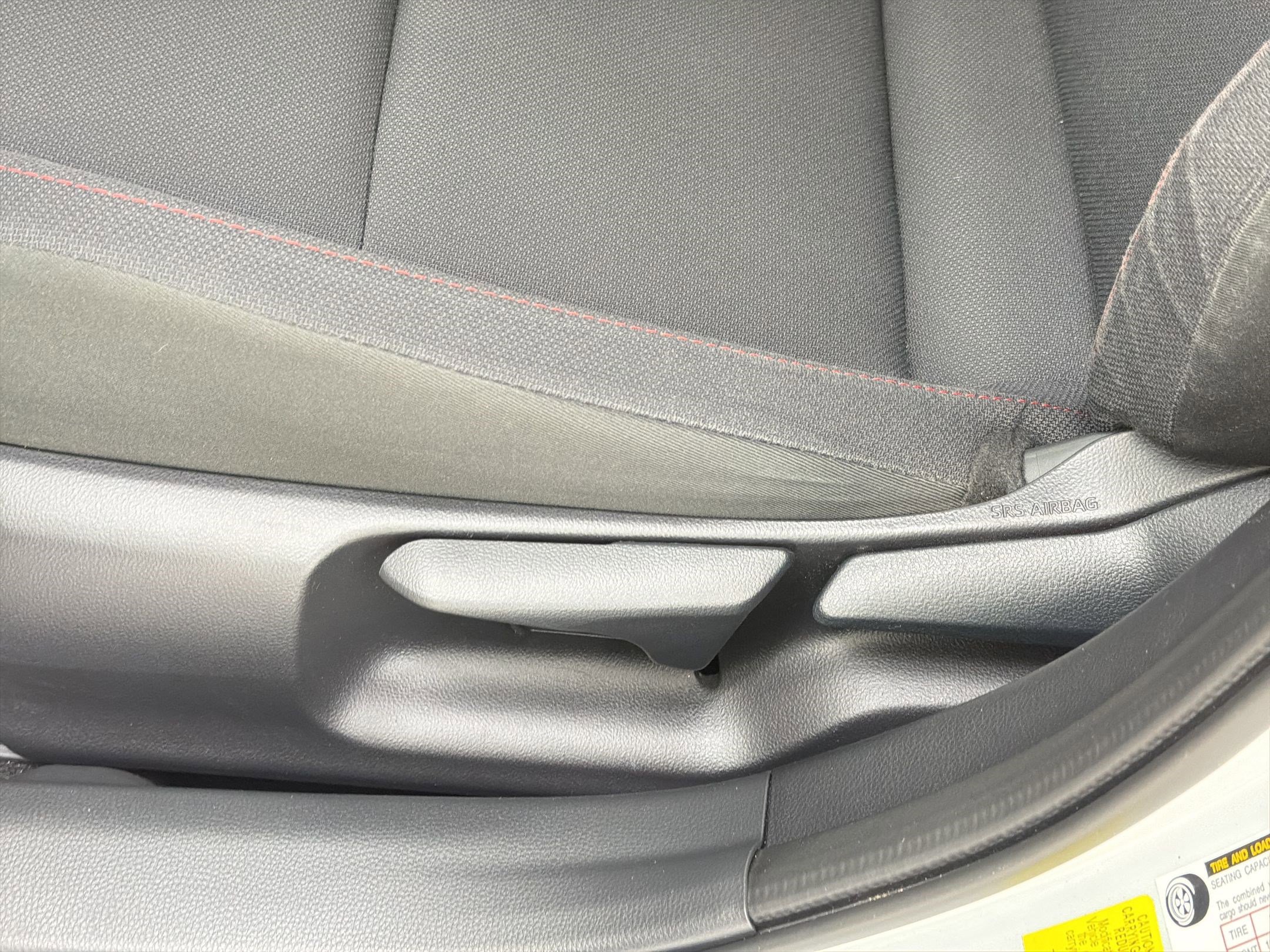 Used 2024 Toyota Prius Prime SE FWD image 14